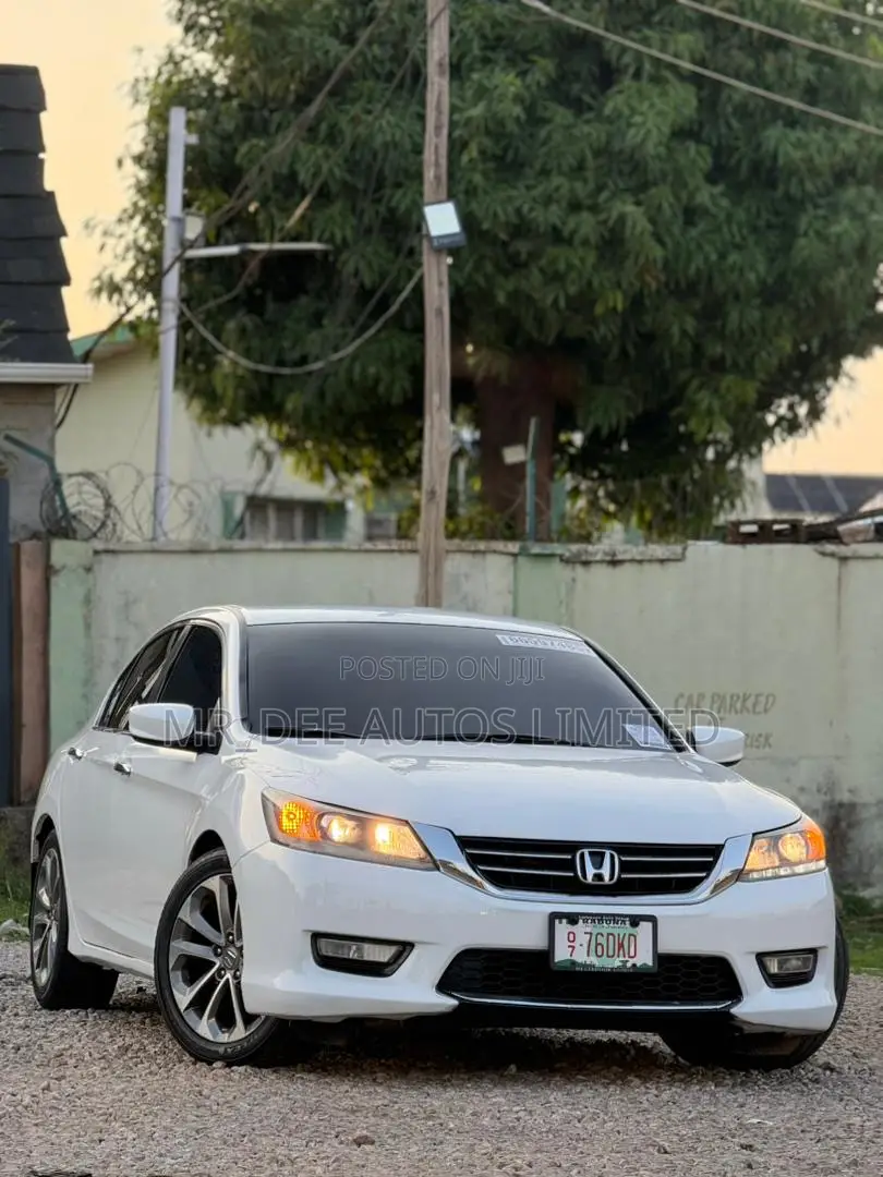 Honda Accord Sport 4dr Sedan (2.4L 4cyl 6M) 2014 White