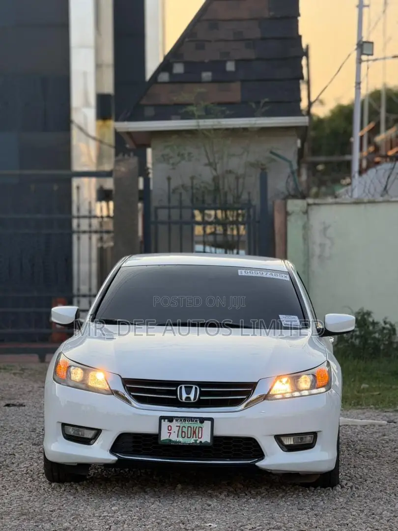 Honda Accord Sport 4dr Sedan (2.4L 4cyl 6M) 2014 White