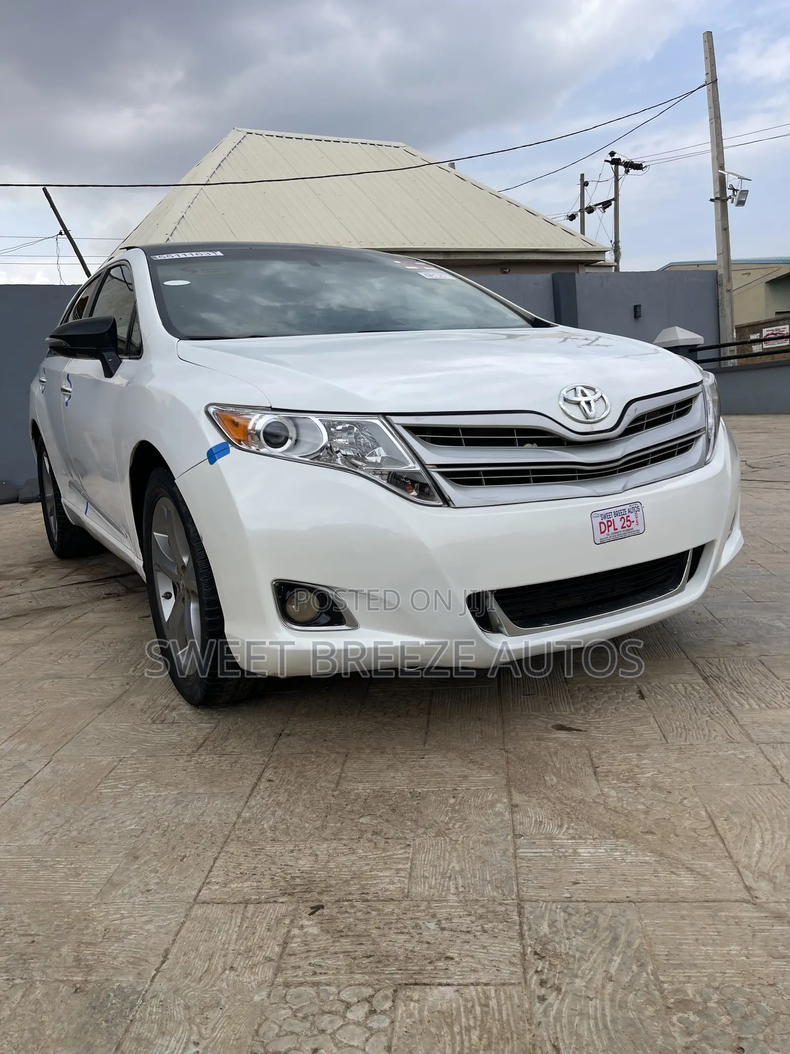 Toyota Venza XLE 4dr Wagon AWD (3.5L 6cyl 6A) 2014 White