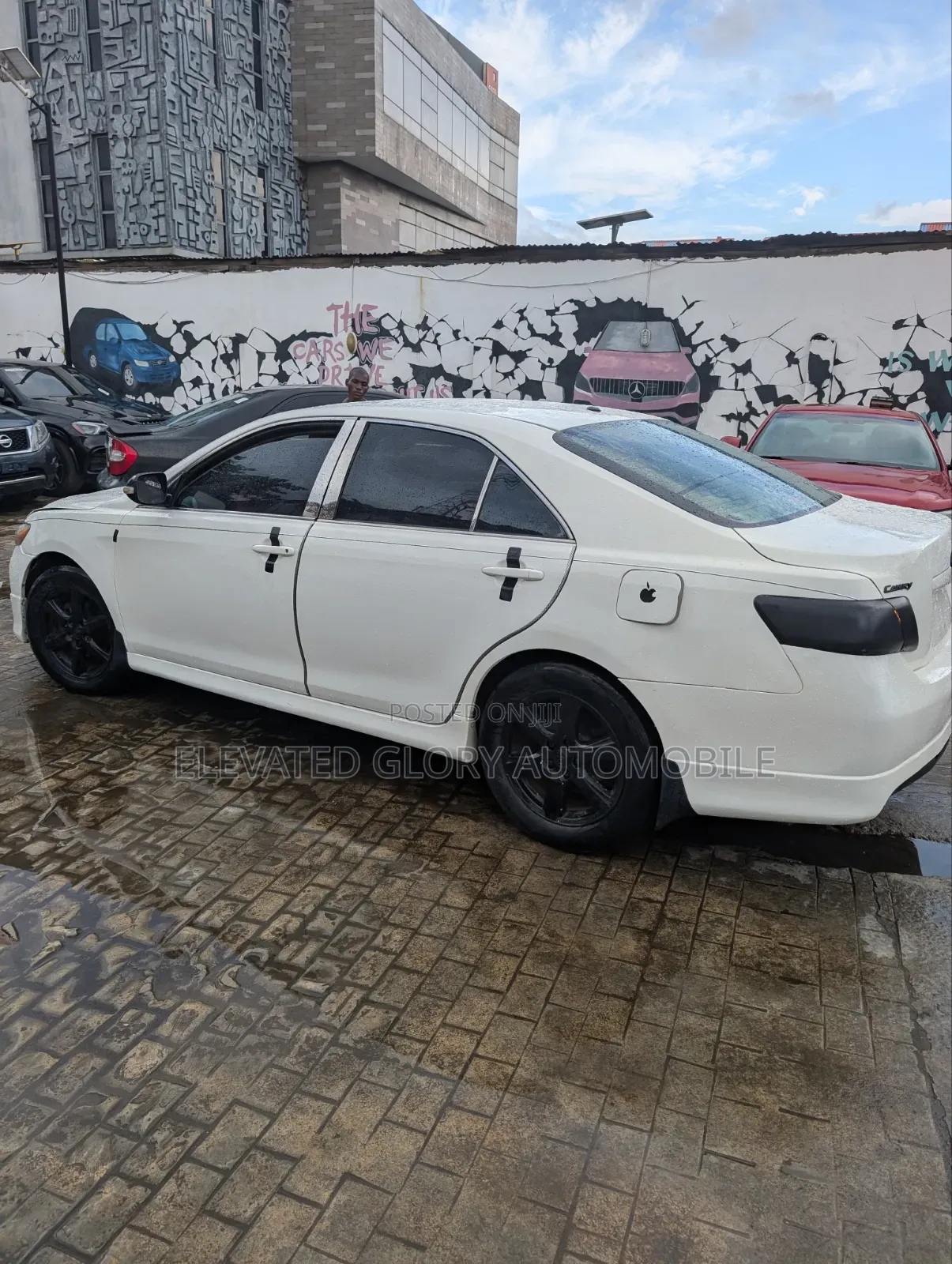 Toyota Camry 2.4 SE Automatic 2008 White