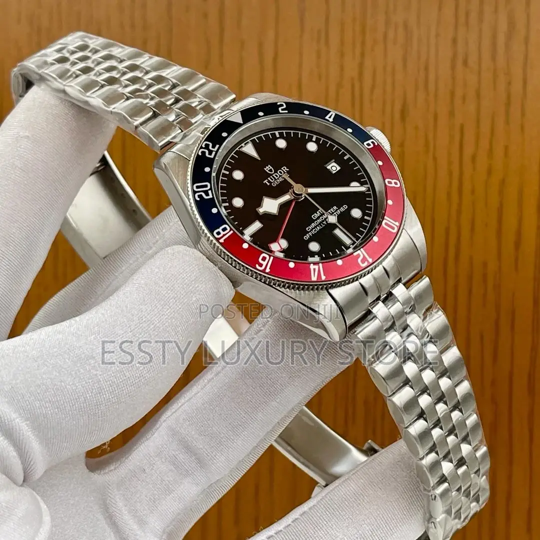 Tudor Quality Luxury Men Chain Wristwatch