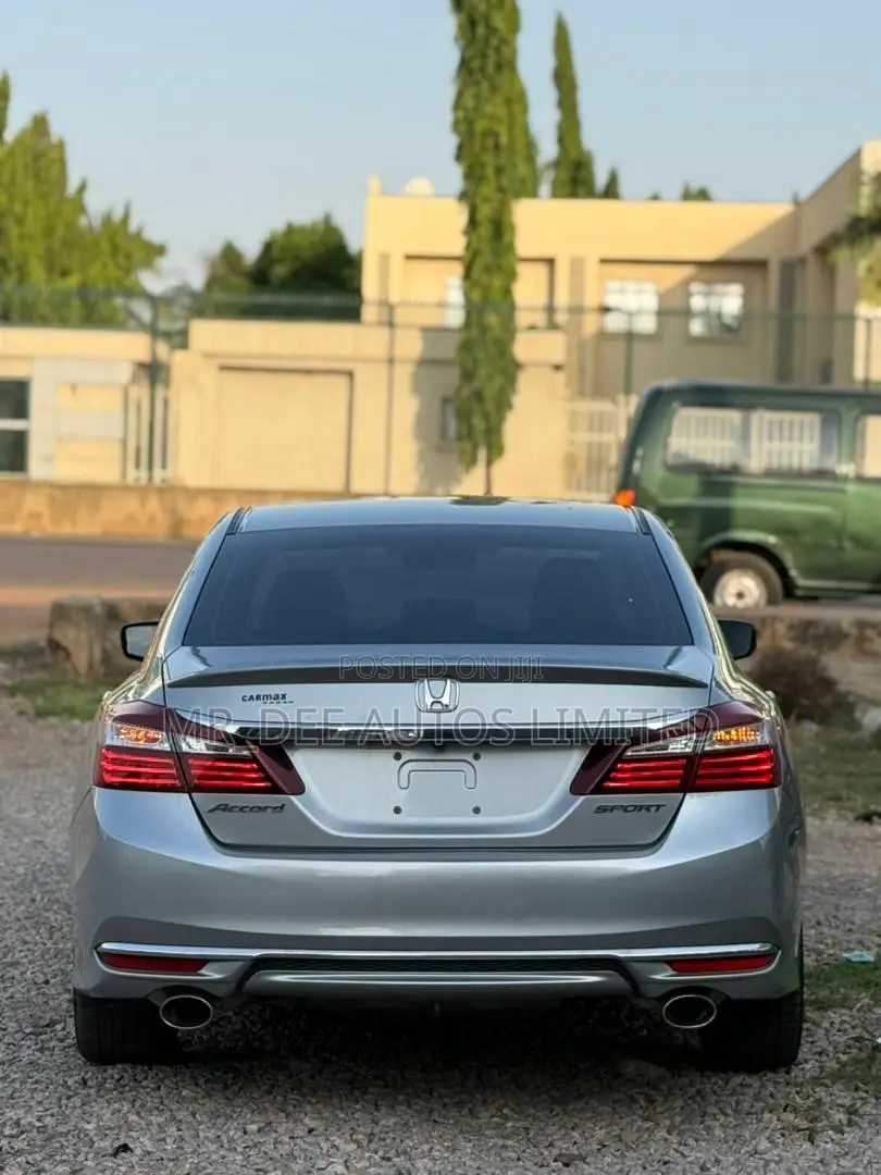 Honda Accord Sport 4dr Sedan FWD (2.4L 4cyl 2A) 2016 Silver