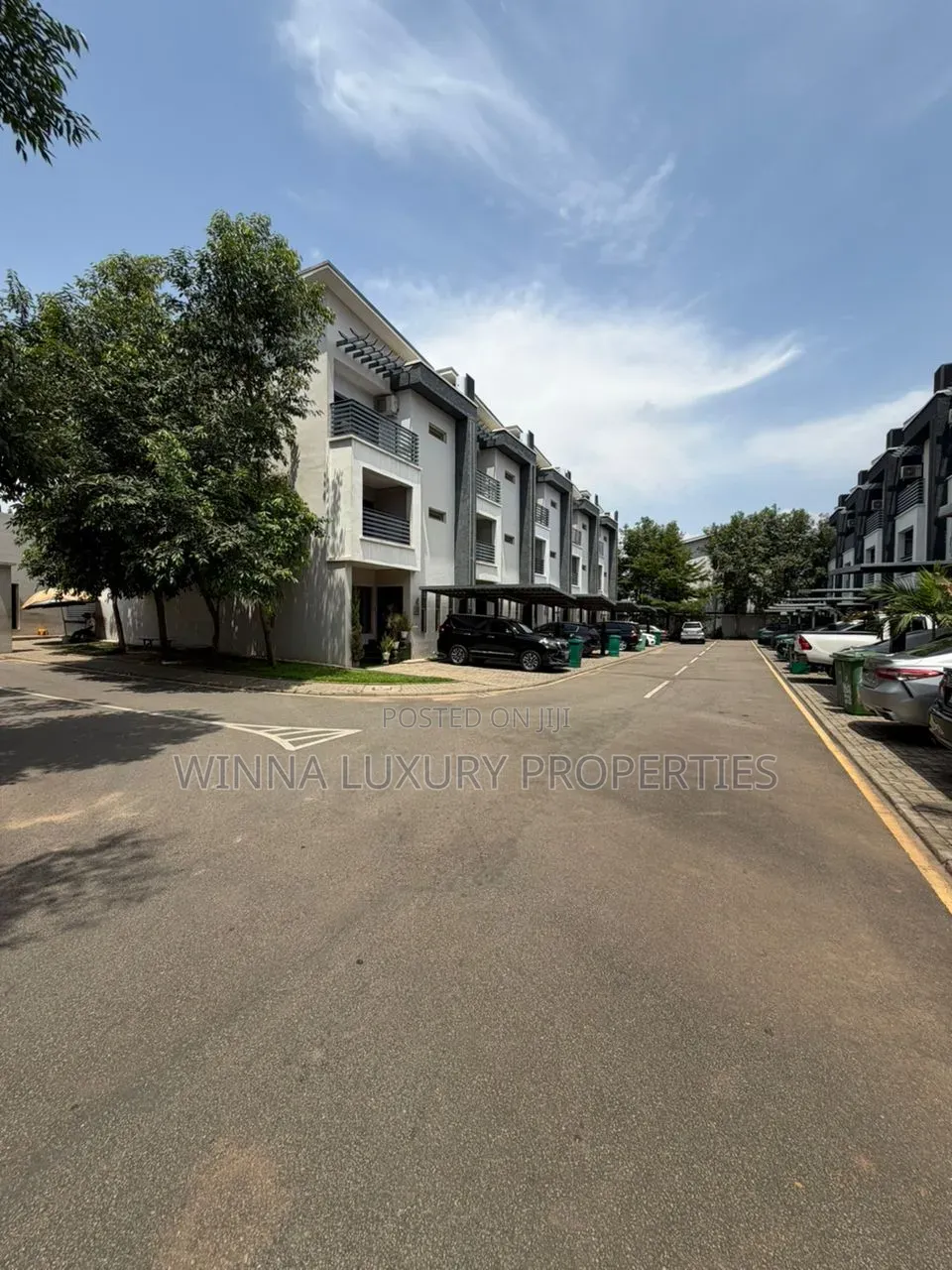 6bdrm Duplex in Jabi Main for sale