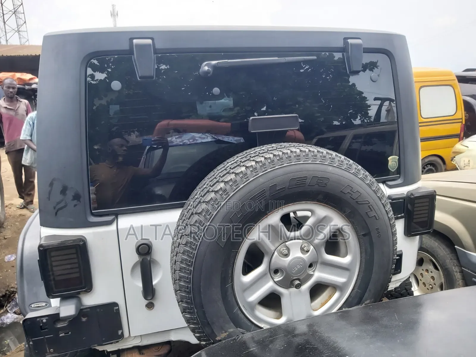 Jeep Wrangler Rubicon 2dr SUV 4WD (3.6L 6cyl 6M) 2014 White