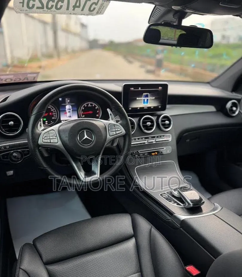 Mercedes-Benz GLC-Class 2019 Silver