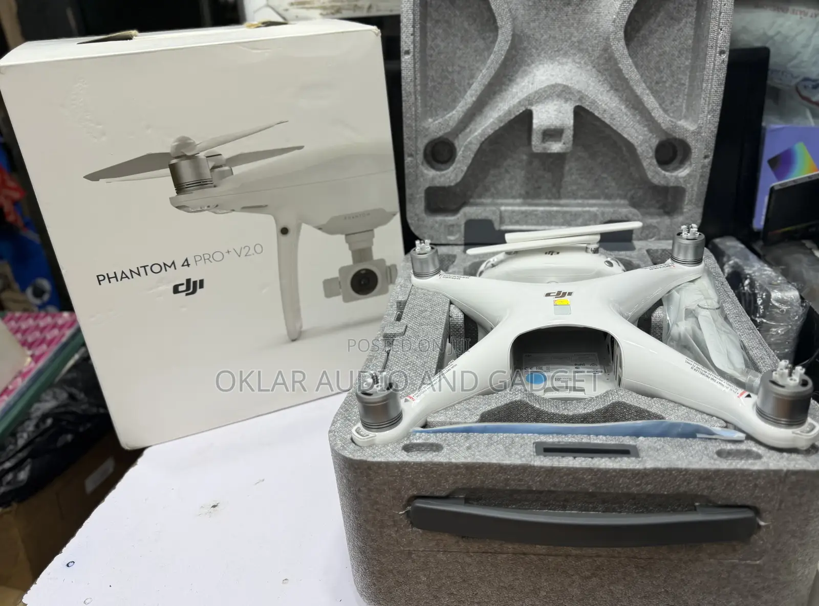 Dji Phantom 4 Pro Plus V2.0 Quadcopter Drone With Carton