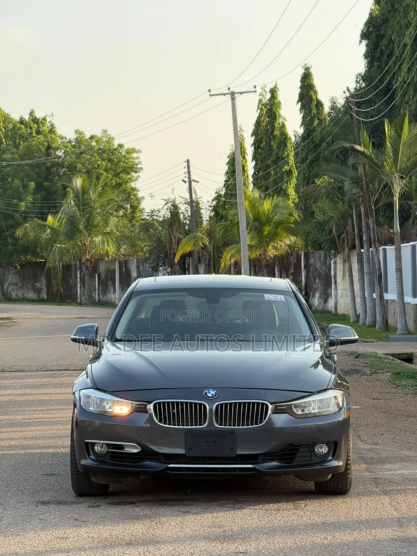 BMW 320i 2014 Gray