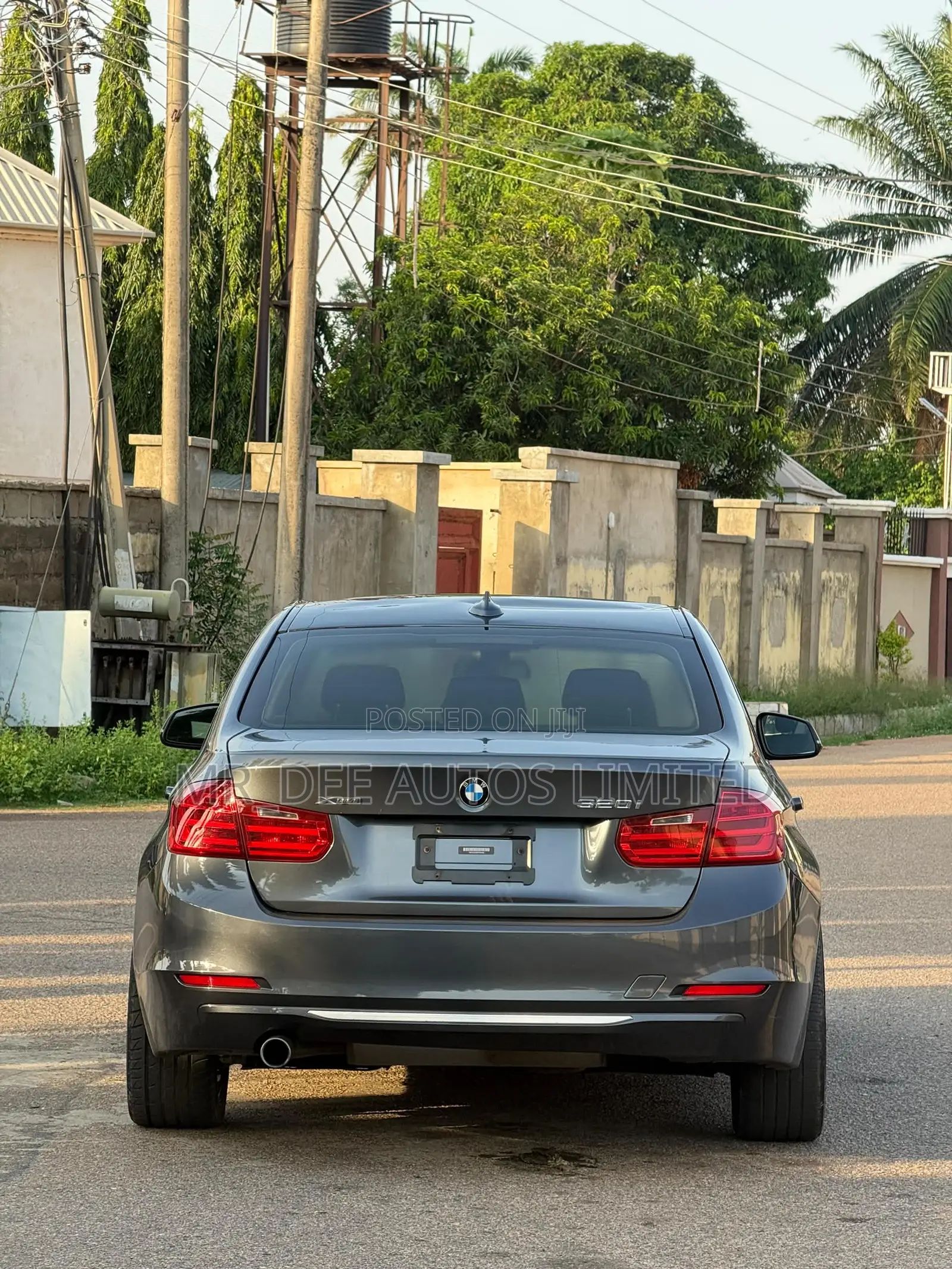 BMW 320i 2014 Gray