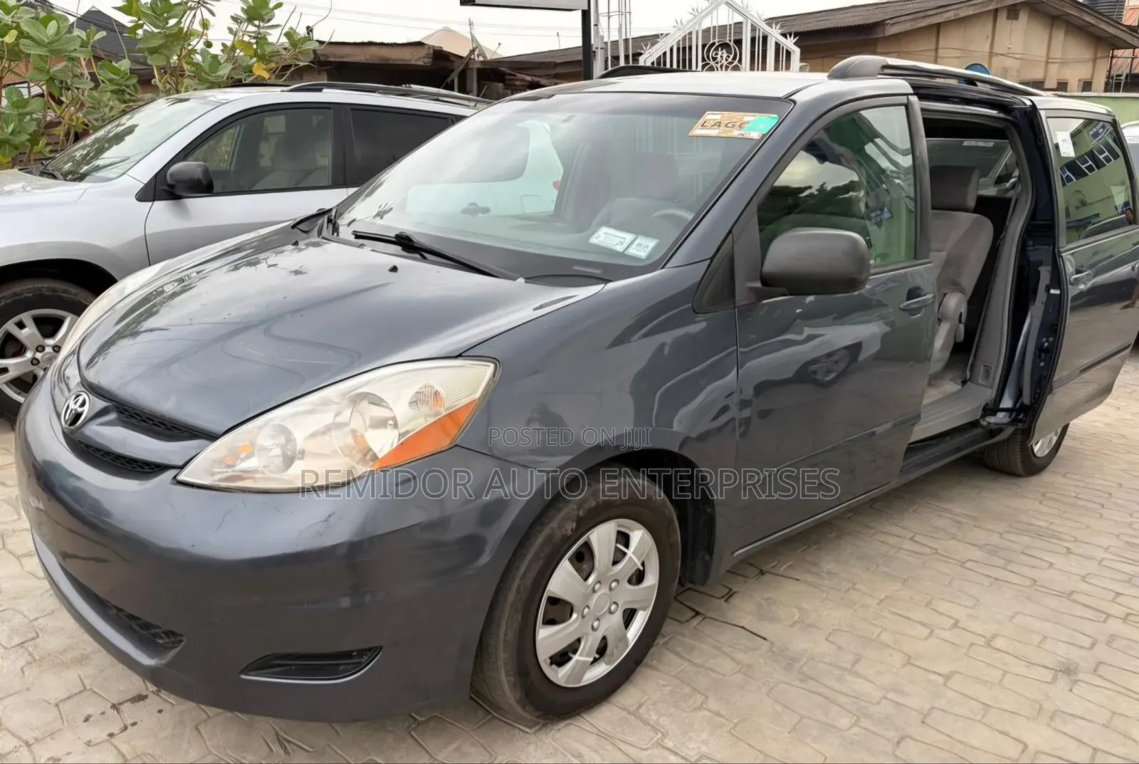 Toyota Sienna 2008 Silver