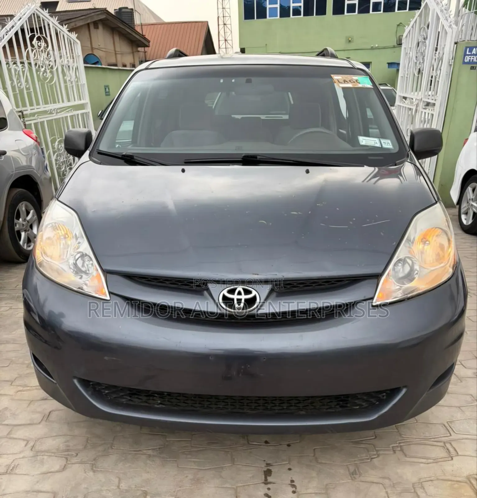 Toyota Sienna 2008 Silver