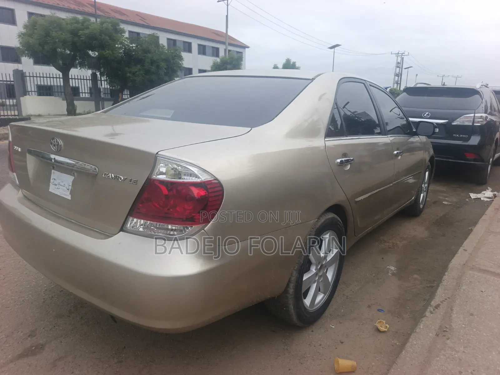 Toyota Camry 2006 Gold