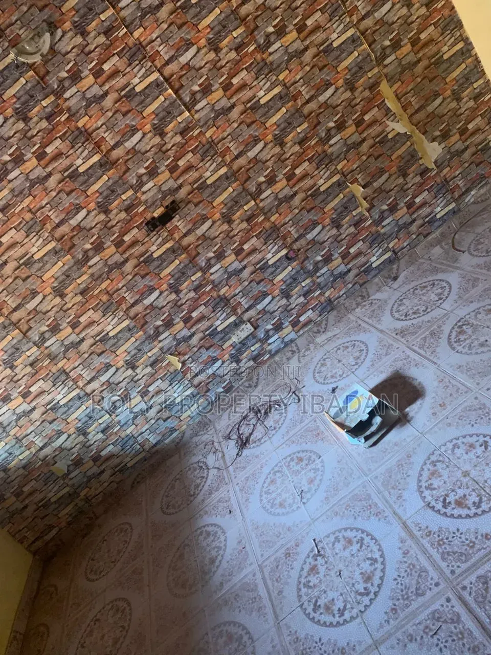2bdrm Apartment in Alakia, Iwo Road for rent