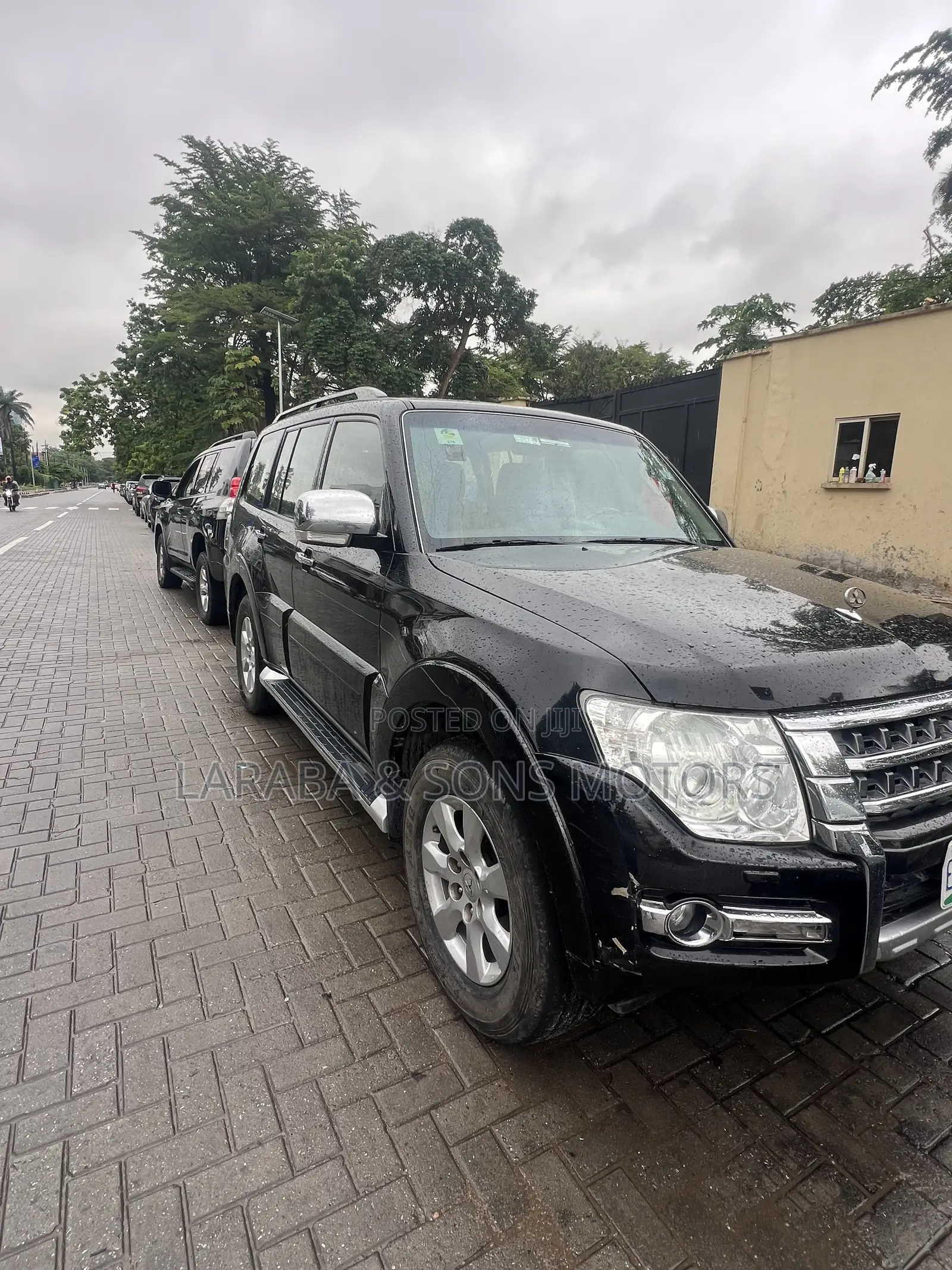 Mitsubishi Pajero Sport GLX 2019 Black