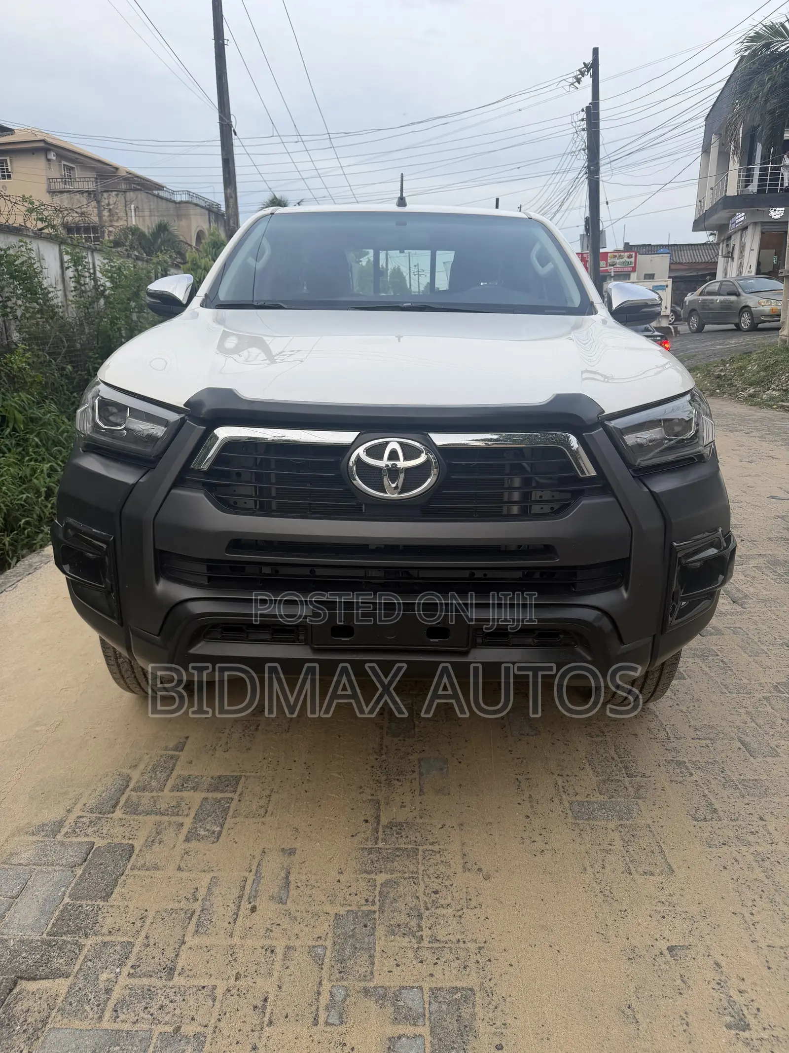 Toyota Hilux SR5 4x4 2018 White