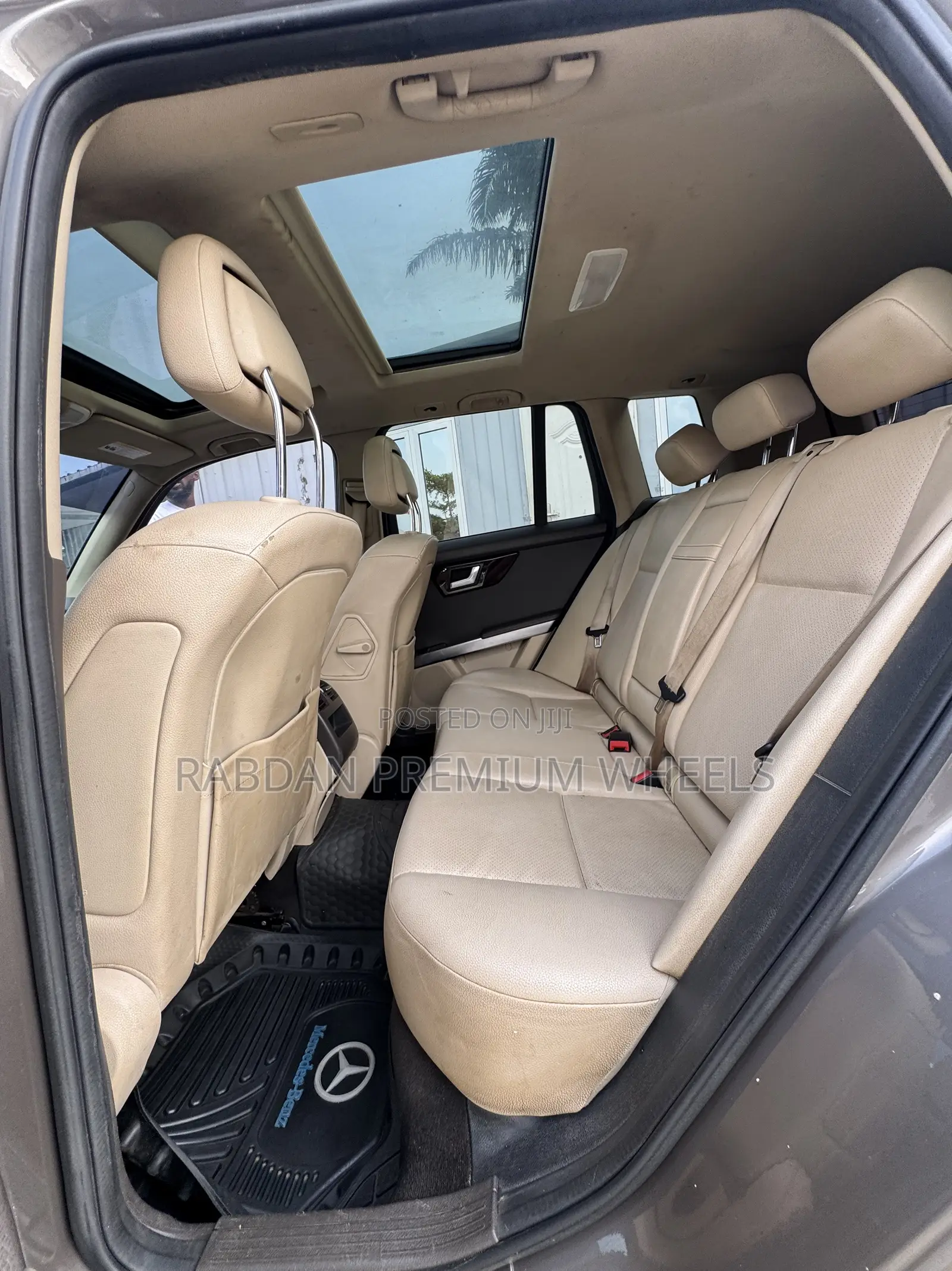 Mercedes-Benz GLK-Class 350 SUV 2013 Gray