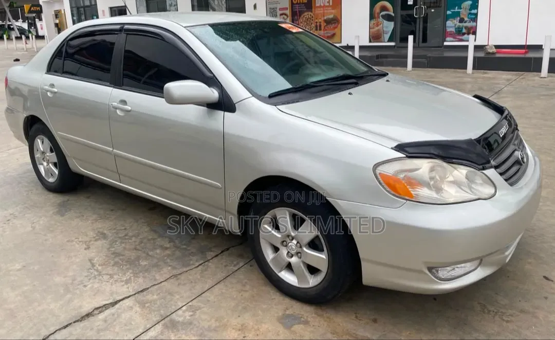 Toyota Corolla Sedan 2003 Silver