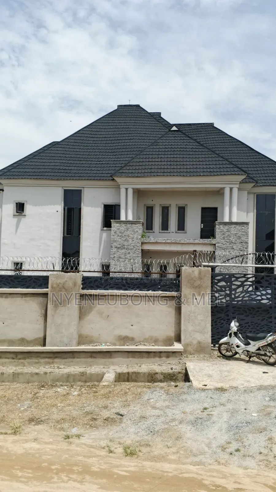 2bdrm Block of Flats in Phase 4 / Jikwoyi for rent