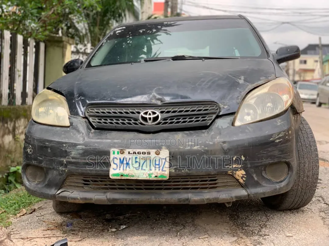 Toyota Matrix 2006 Black