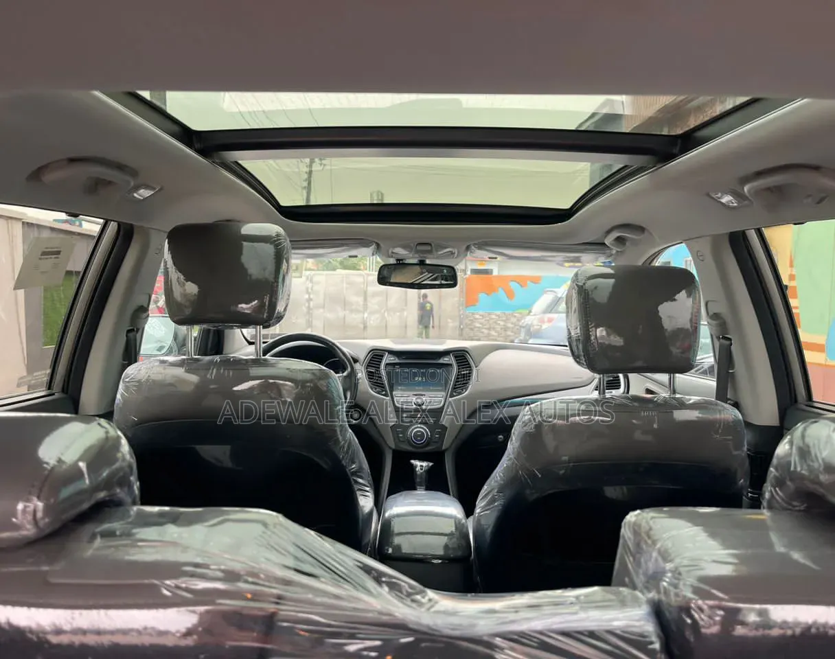 Hyundai Santa Fe 2015 Gray
