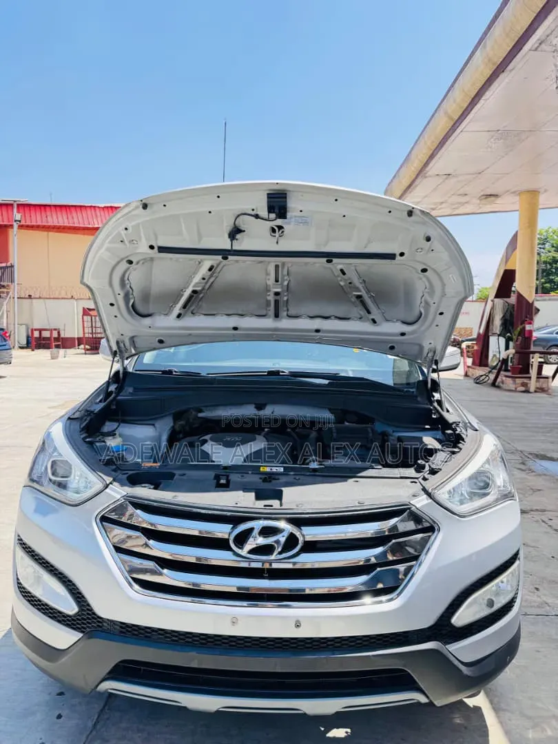 Hyundai Santa Fe 2015 Silver