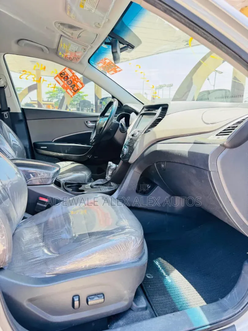 Hyundai Santa Fe 2015 Silver