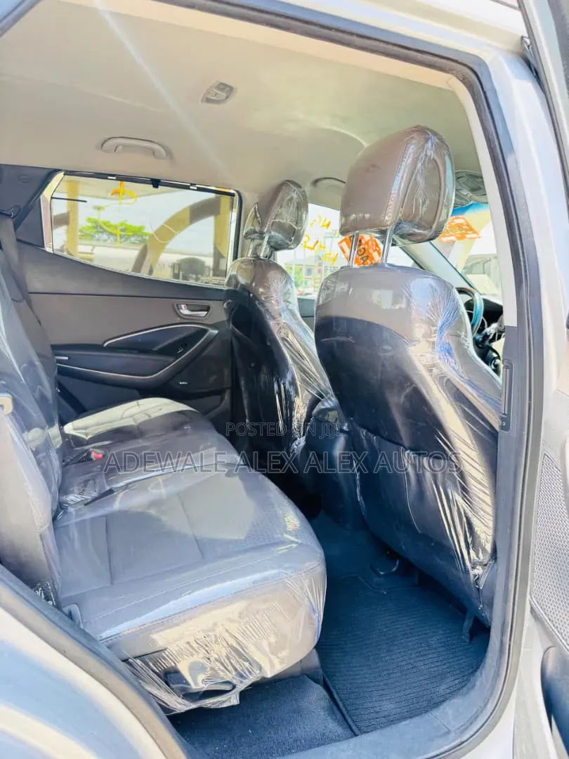 Hyundai Santa Fe 2015 Silver