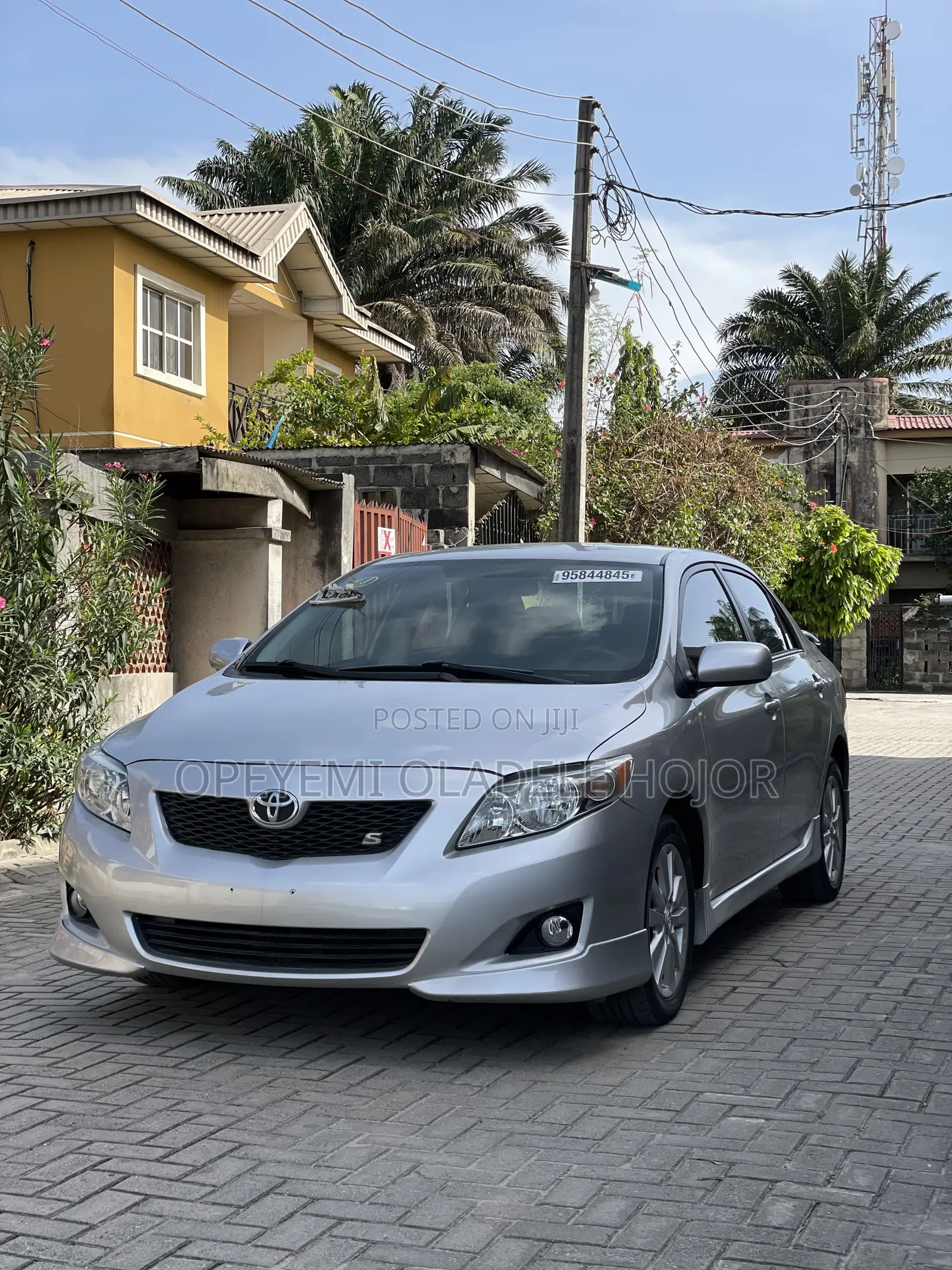 Toyota Corolla S 4dr Sedan (1.8L 4cyl 4A) 2010 Silver