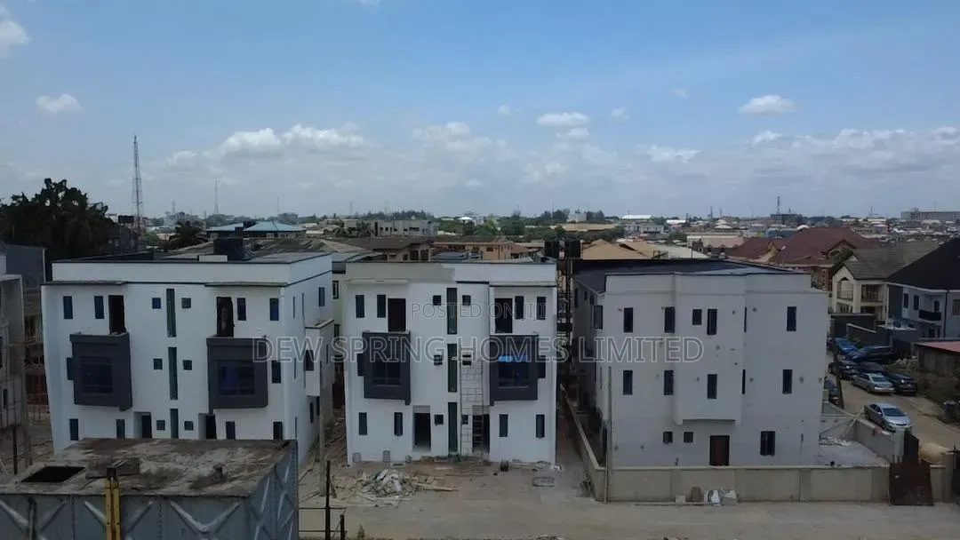 4bdrm Duplex in Opebi for sale