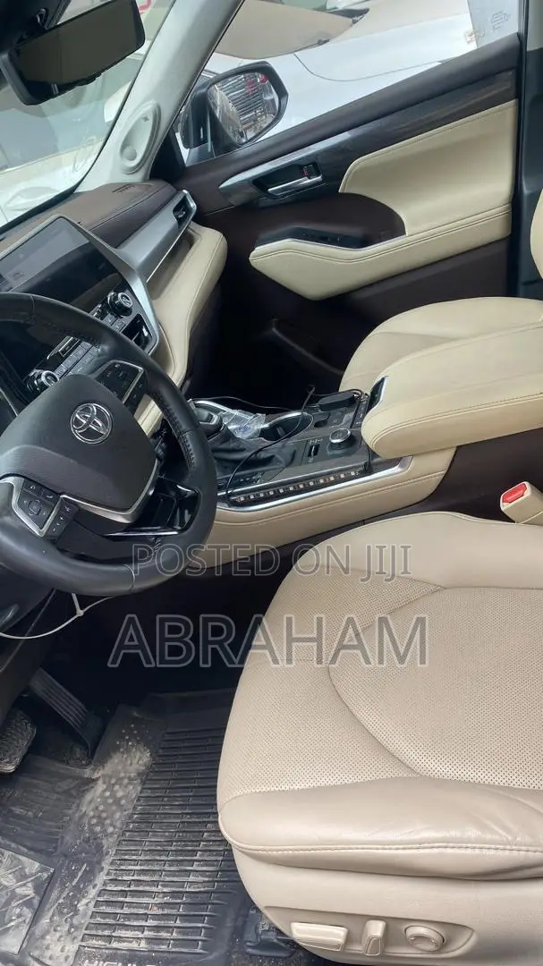 Toyota Highlander Platinum AWD 2023 Black