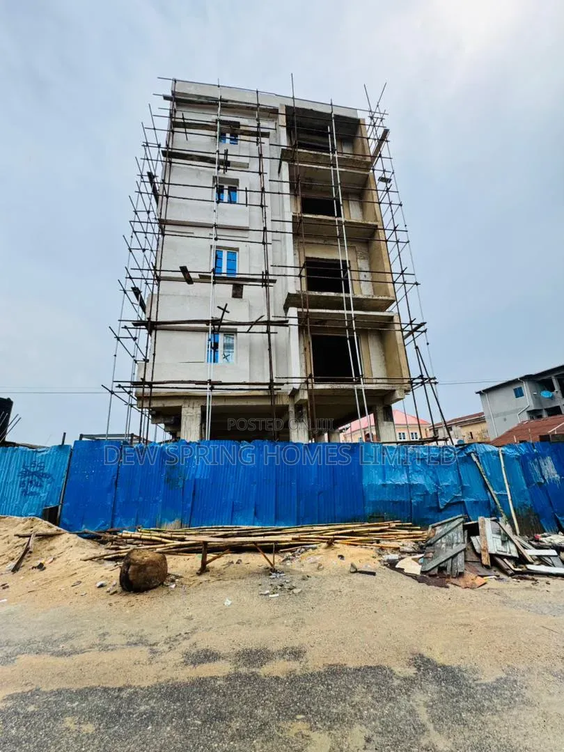 3bdrm Apartment in Ilupeju, Town Planning Way for sale