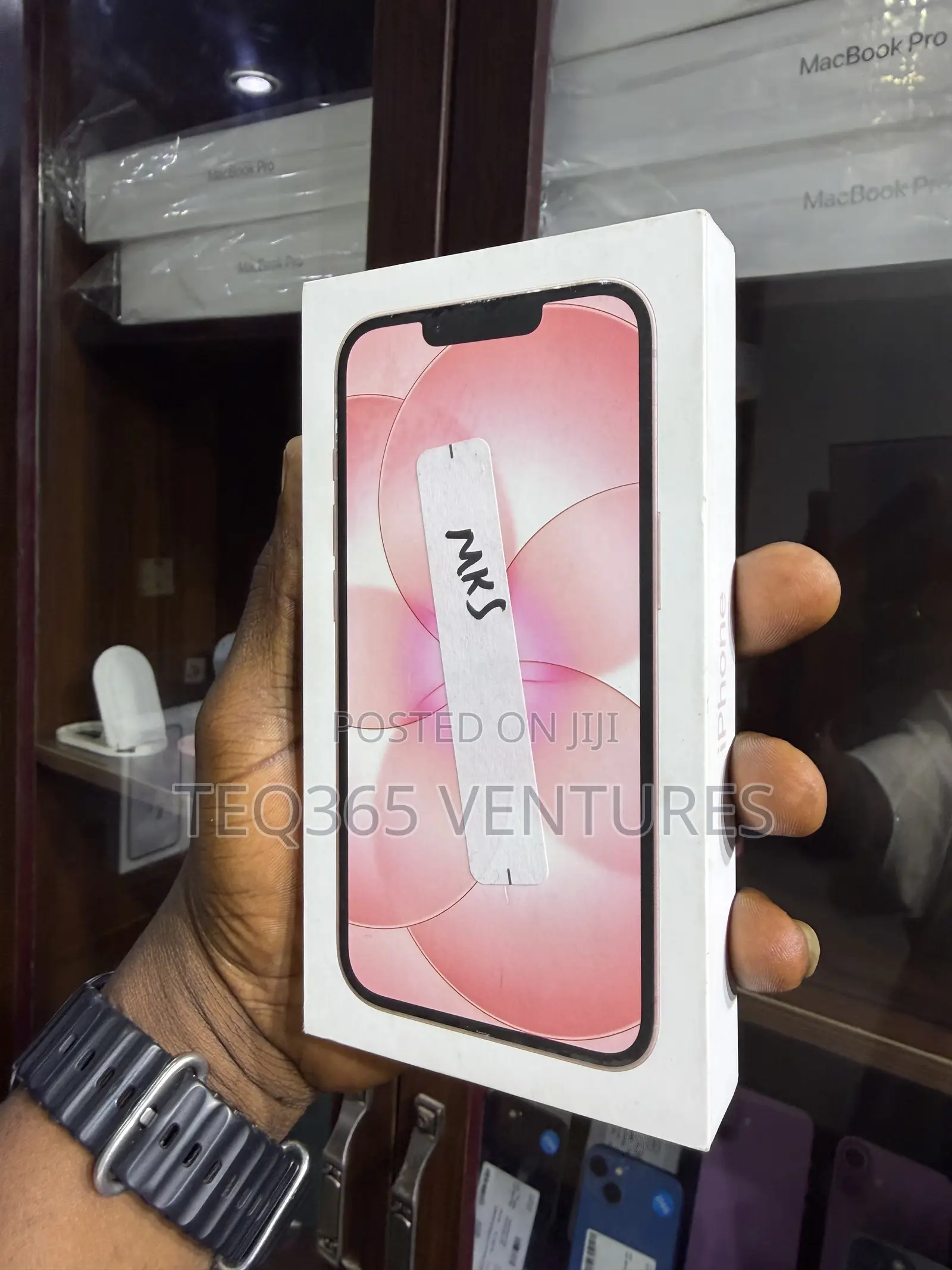 New Apple iPhone 17e 256 GB Pink