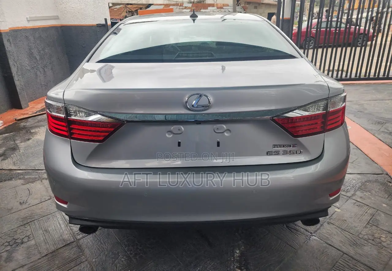 Lexus ES 350 FWD 2013 Silver