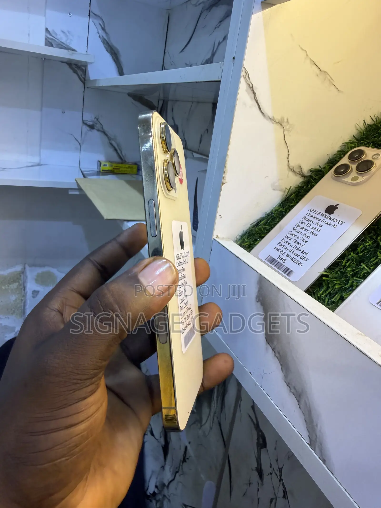 Apple iPhone 14 Pro Max 256 GB Gold