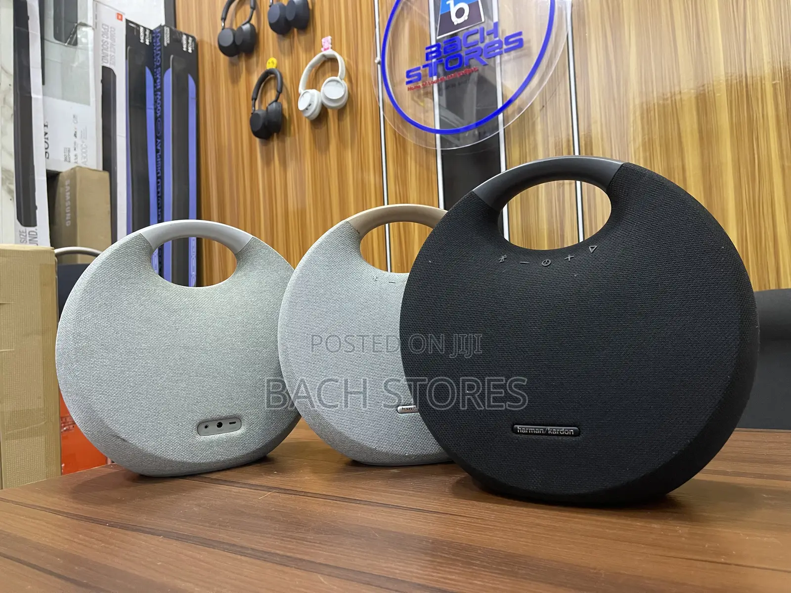 Harman Kardon Onyx Studio 6 Portable Speaker