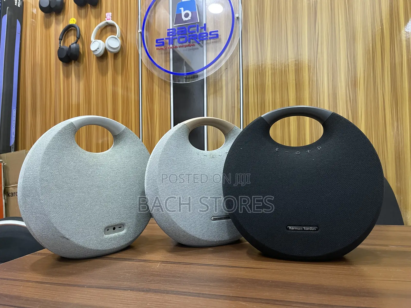 Harman Kardon Onyx Studio 6 Portable Speaker