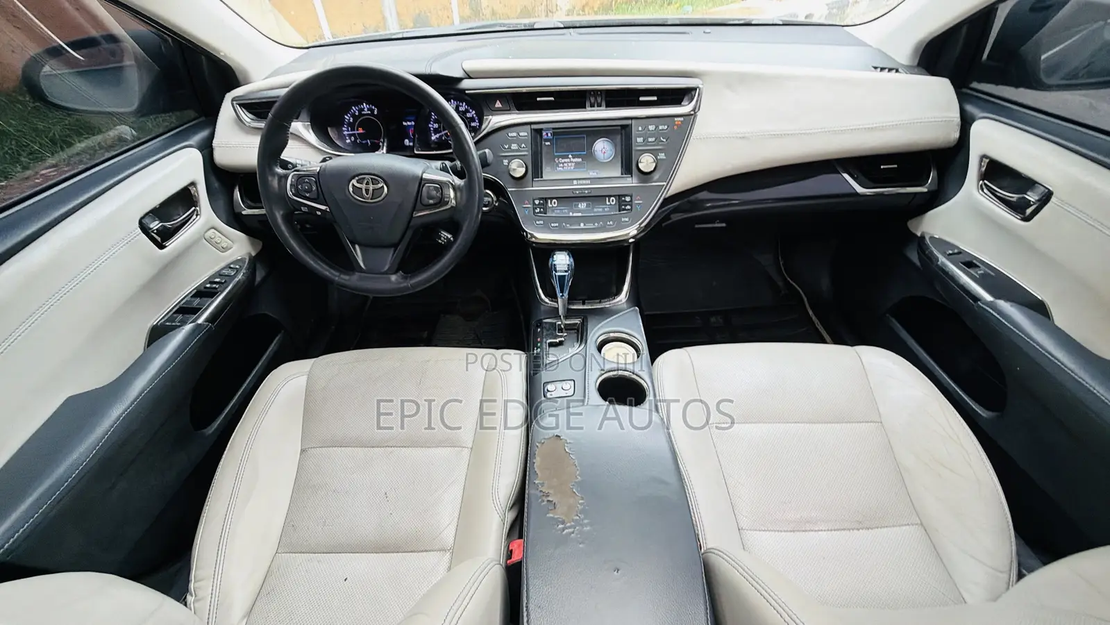 Toyota Avalon Limited 4dr Sedan (3.5L 6cyl 6A) 2014 Gray