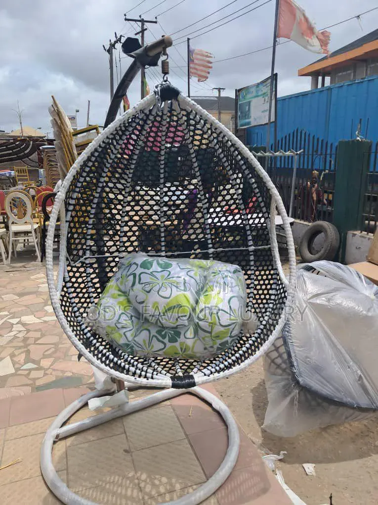 Outdoor Swing Chair .