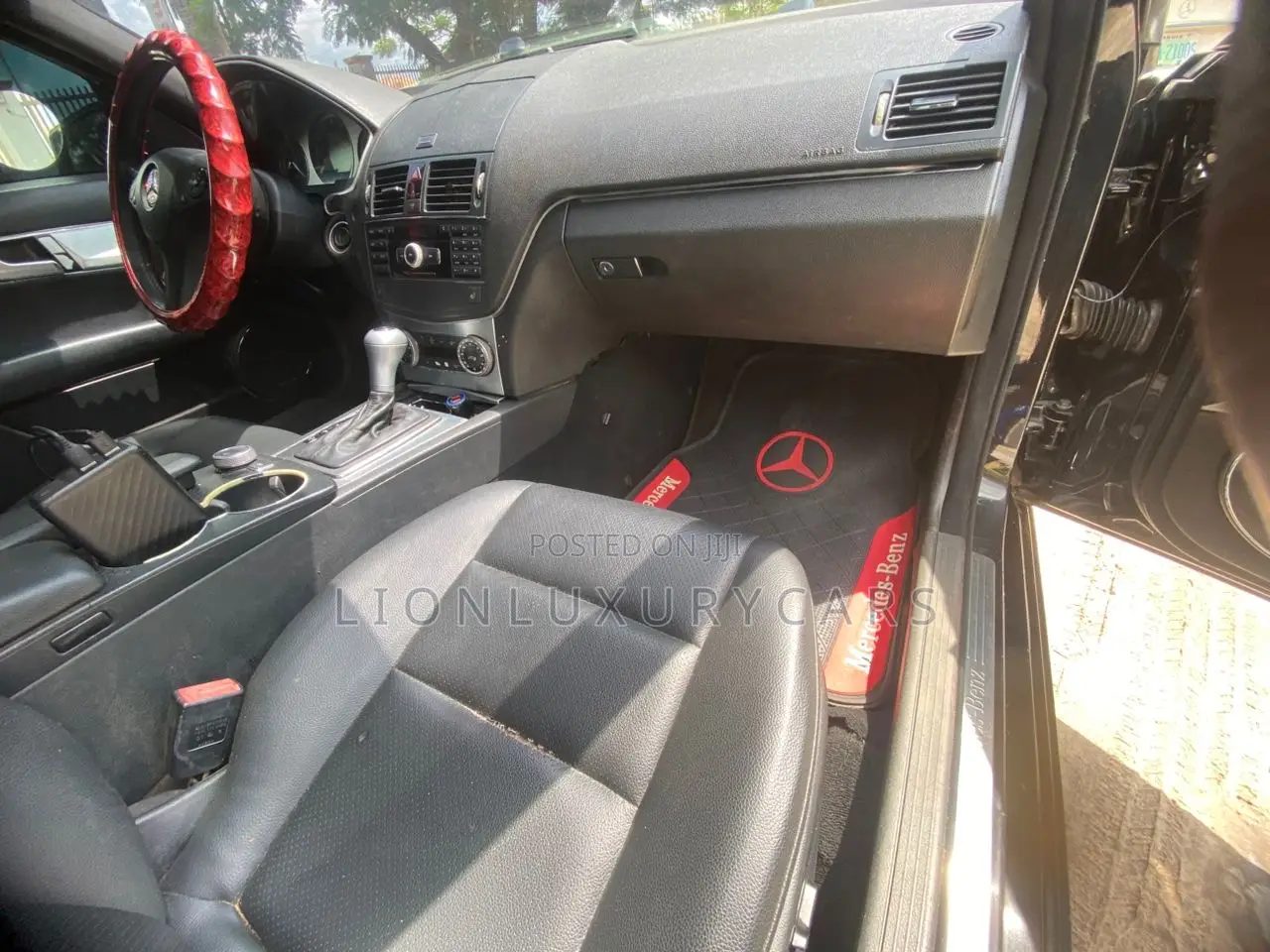 Mercedes-Benz C300 2009 Black