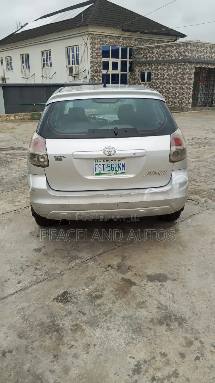 Toyota Matrix 2007 Silver
