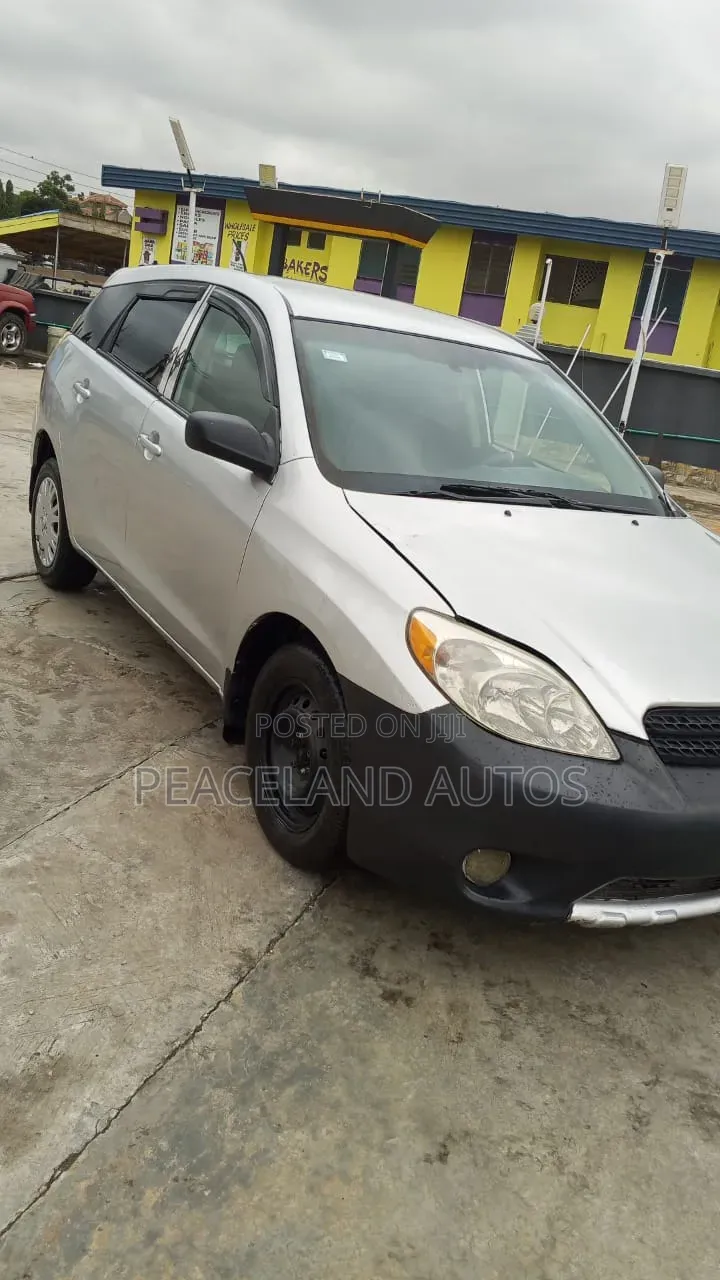 Toyota Matrix 2007 Silver