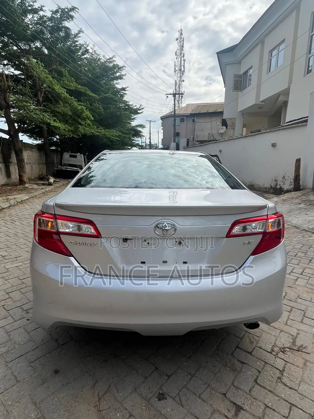 Toyota Camry 2012 Silver