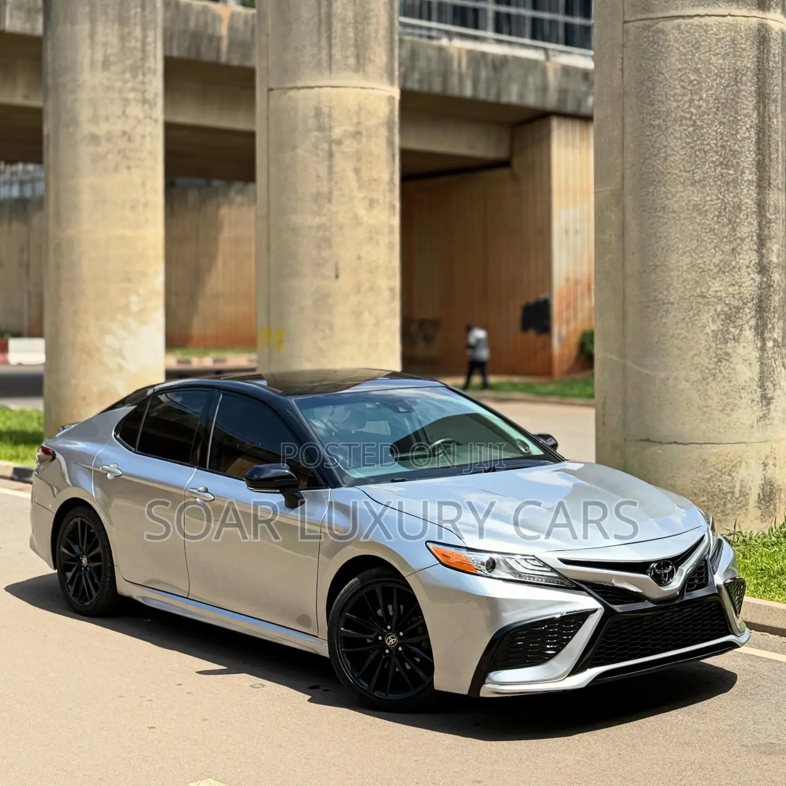 Toyota Camry XSE 2022 Silver