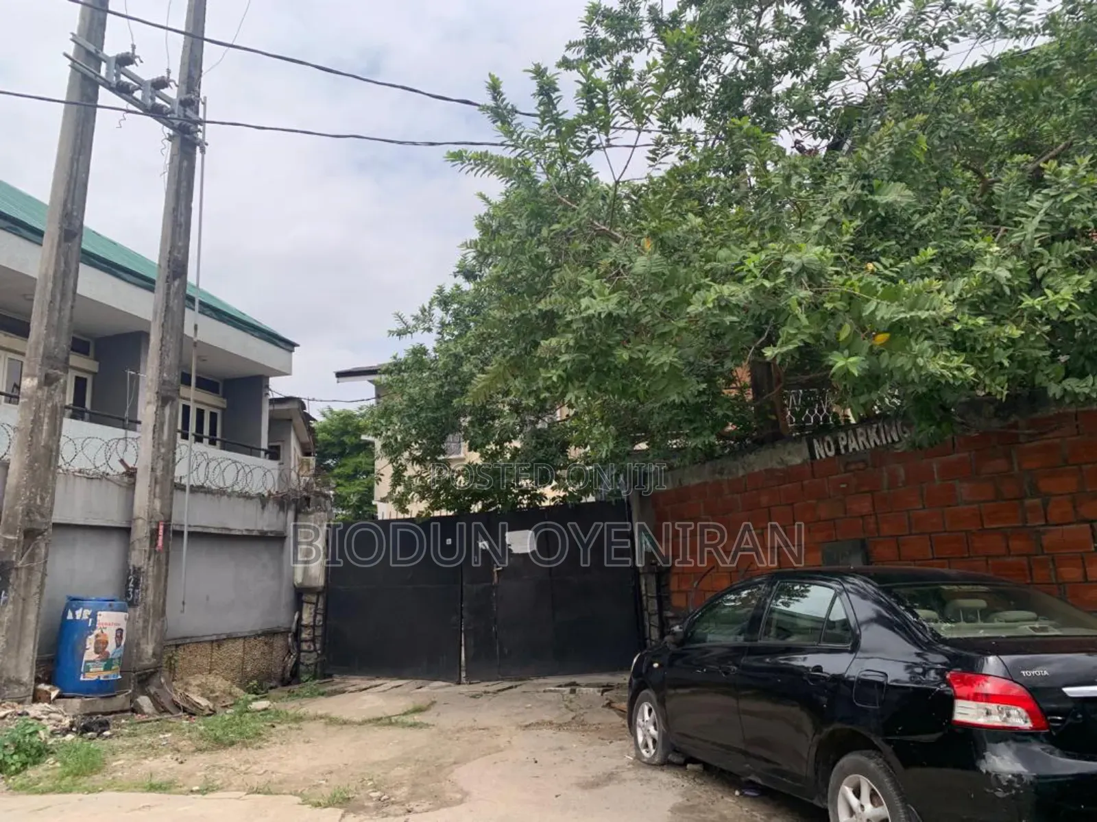3bdrm Block of Flats in Adelabu for sale
