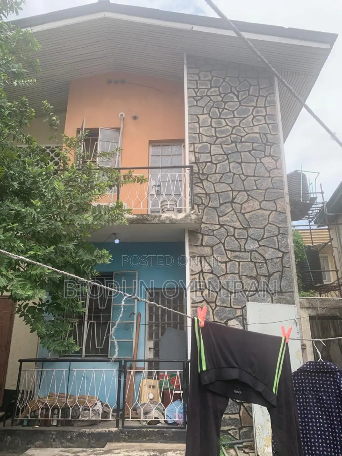 3bdrm Block of Flats in Adelabu for sale