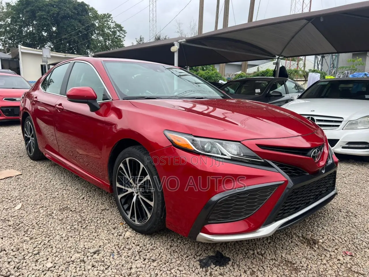 Toyota Camry 2020 Red