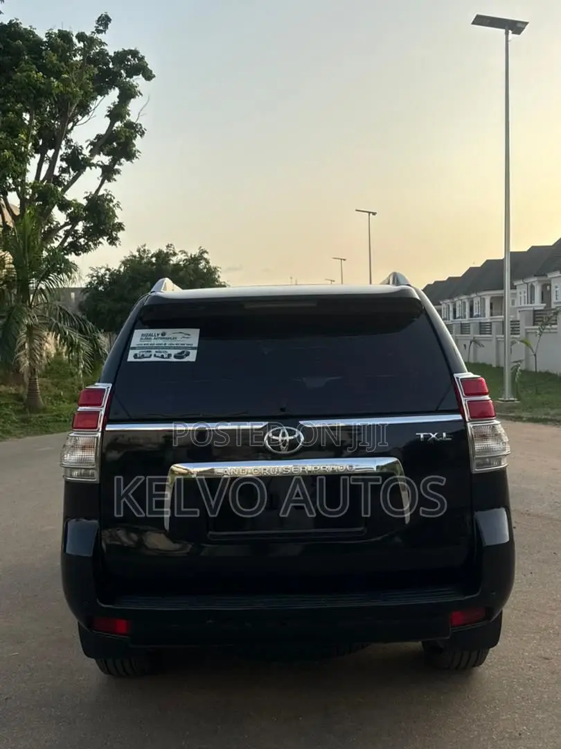 Toyota Land Cruiser Prado 2014 Black