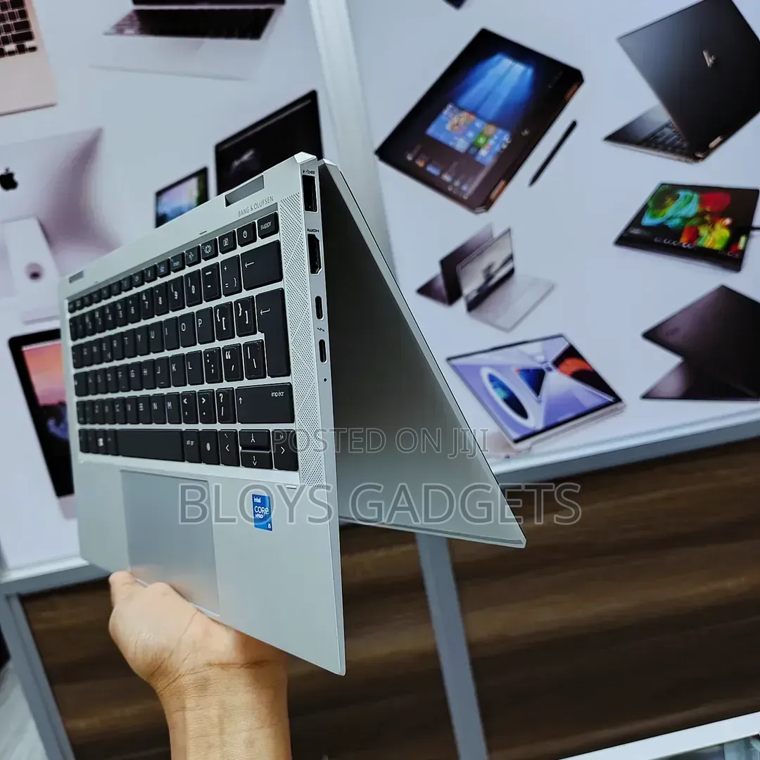 Laptop HP EliteBook x360 1030 G8 16GB Intel Core i5 SSD 512GB