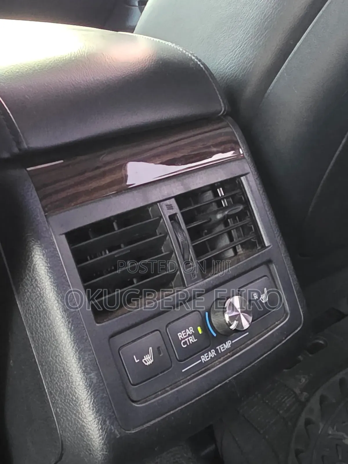 Toyota Avalon Limited Sedan FWD (3.5L 6cyl 6A) 2013 Gray