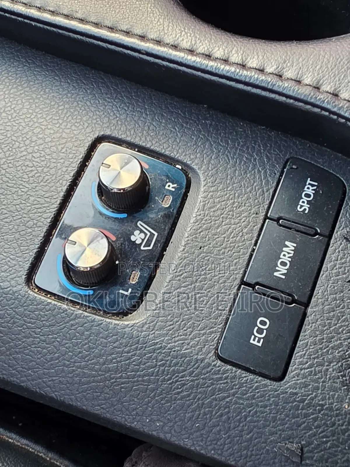 Toyota Avalon Limited Sedan FWD (3.5L 6cyl 6A) 2013 Gray