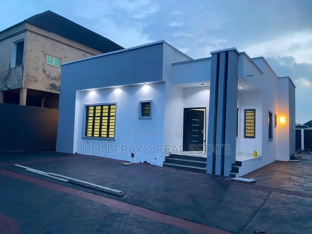 3bdrm Bungalow in Temidire Estate, Ologuneru for sale